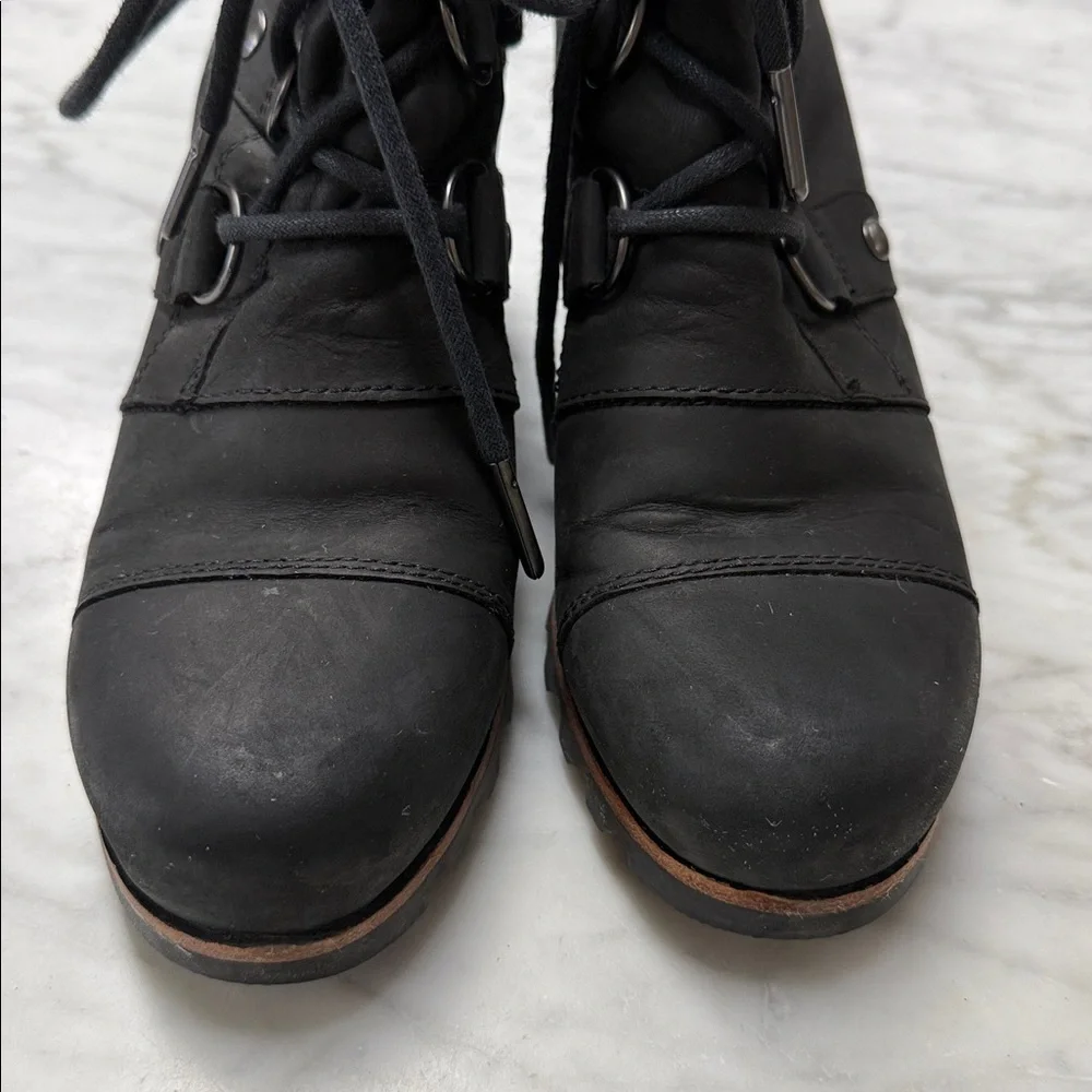 SOREL Addington Black Leather Waterproof Lace Up Women's Boots NL2360-010